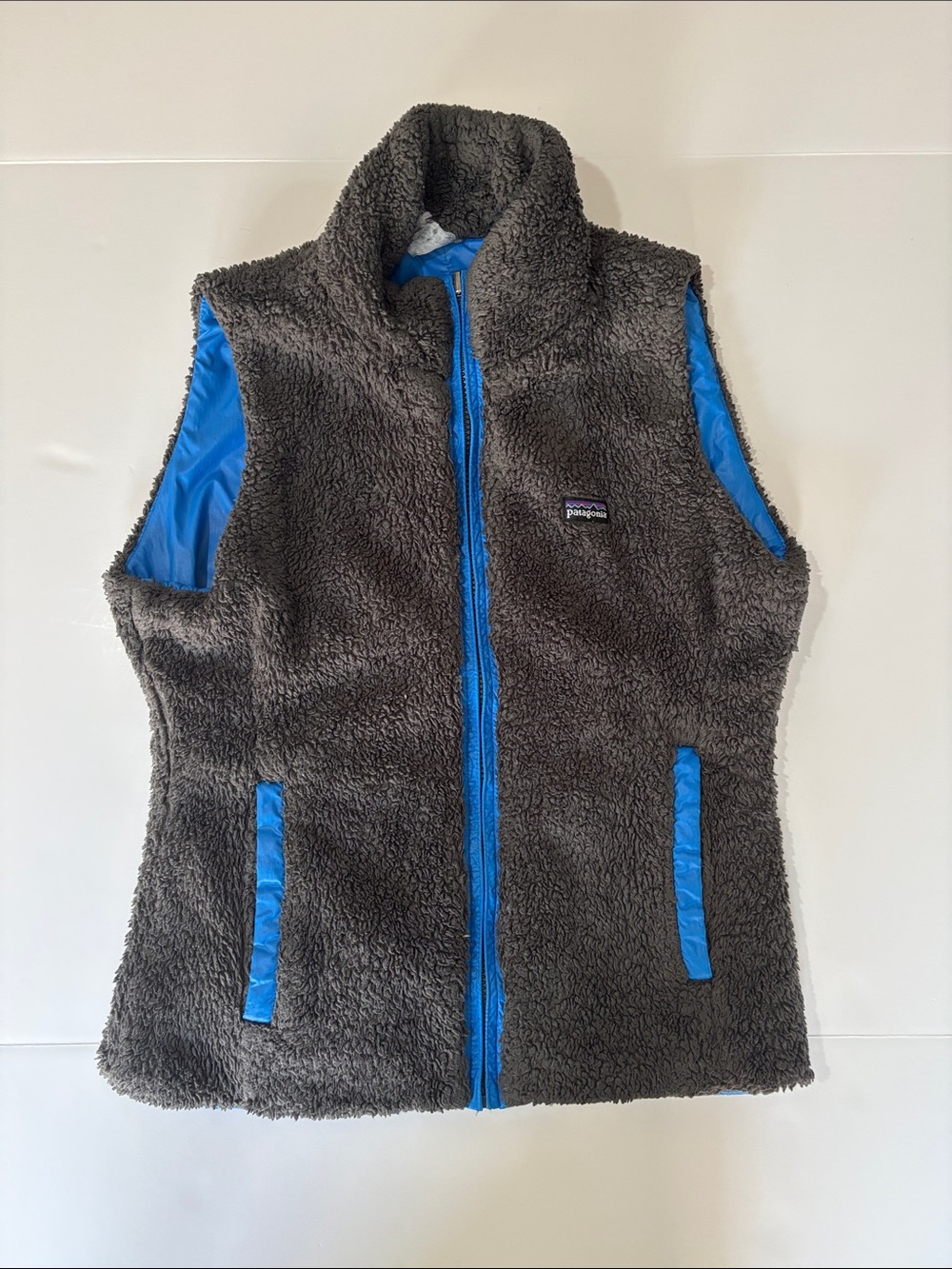 Patagonia Los Gatos Gray and Blue Reversible Fleece Vest - size small